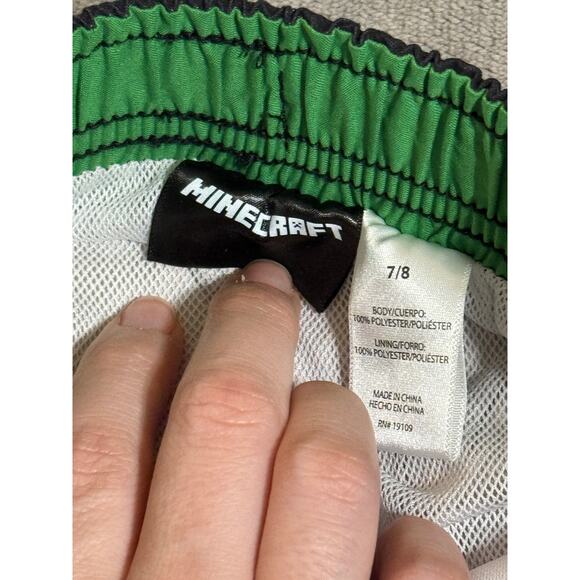 Minecraft Boy Swim Shorts Size 7/8 Black Green Elastic Drawstring Lined Causal - Picture 3 of 6